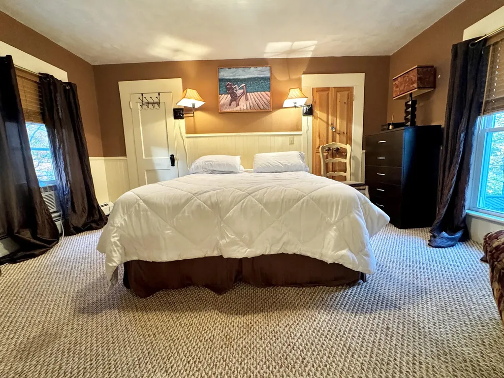 704 Main Street Calais ME 04619