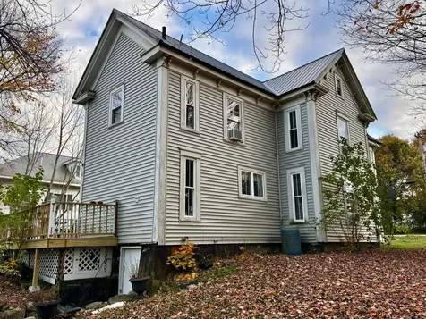 704 Main Street Calais ME 04619