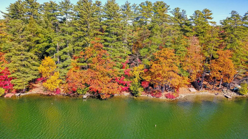 106 Pinewoods Trail Oakland ME 04963