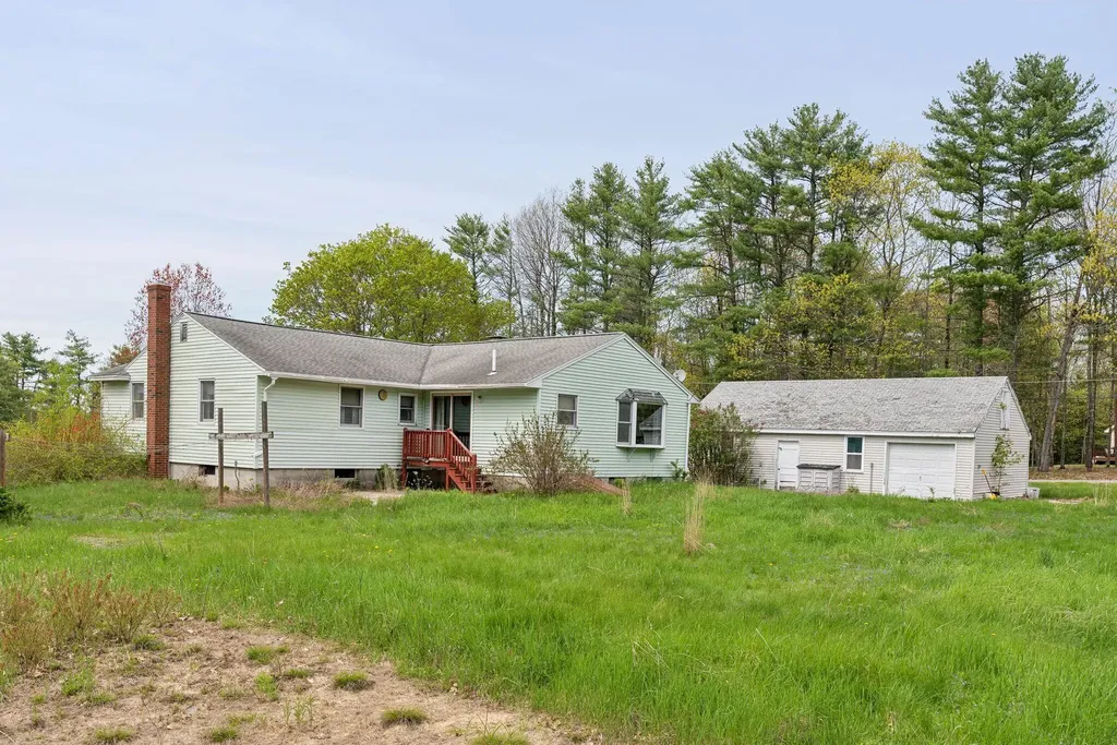 5 Kinney Road Gorham ME 04038