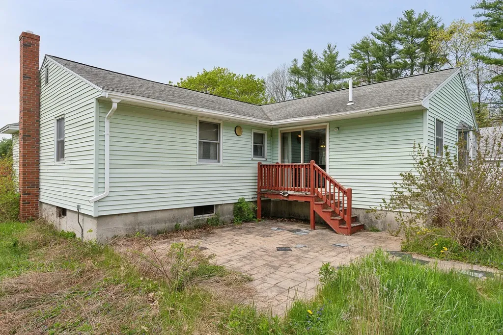 5 Kinney Road Gorham ME 04038