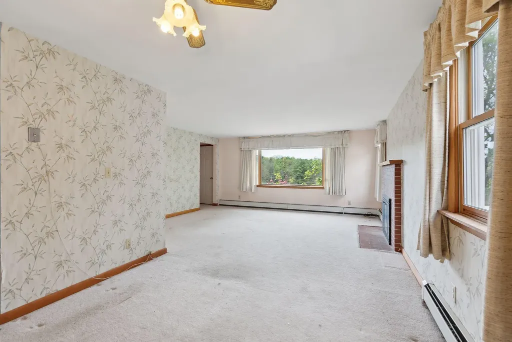 5 Kinney Road Gorham ME 04038