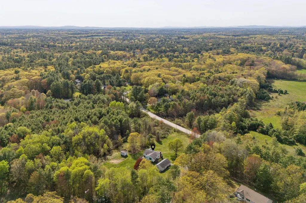 5 Kinney Road Gorham ME 04038