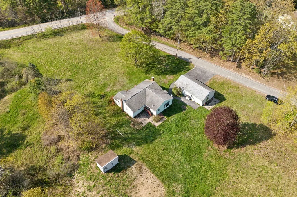 5 Kinney Road Gorham ME 04038