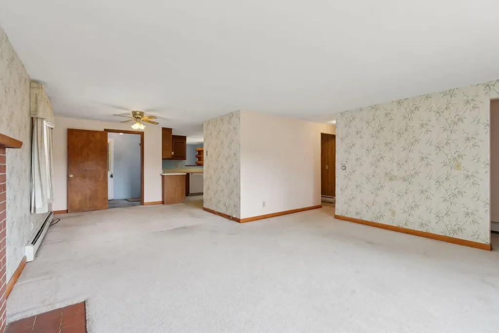 5 Kinney Road Gorham ME 04038