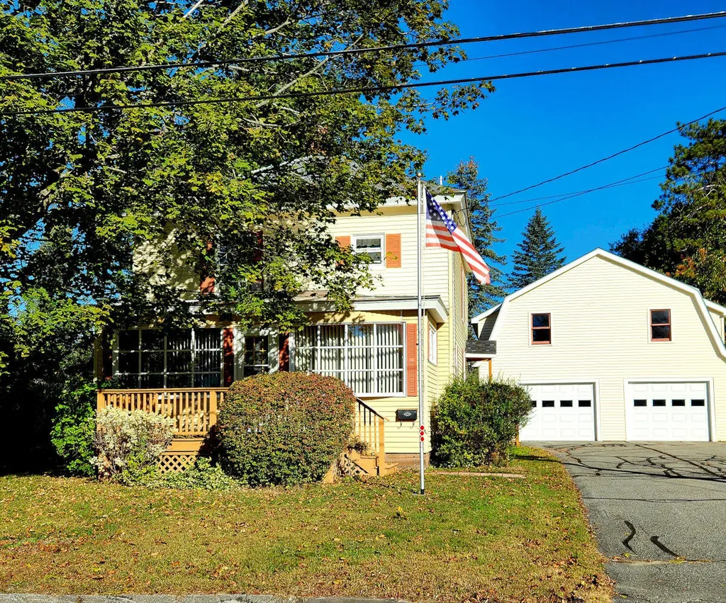 20 John Street Madison ME 04950