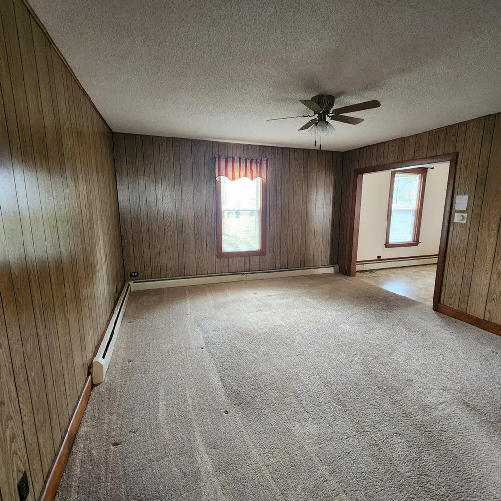 20 John Street Madison ME 04950
