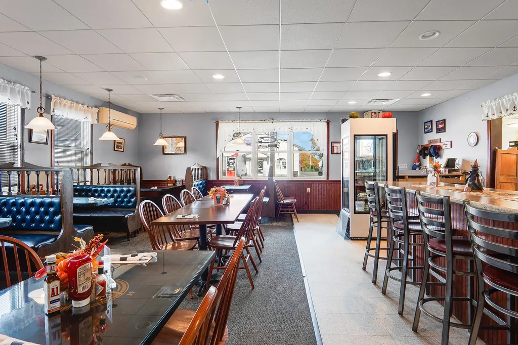 17 Main Street Milbridge ME 04658