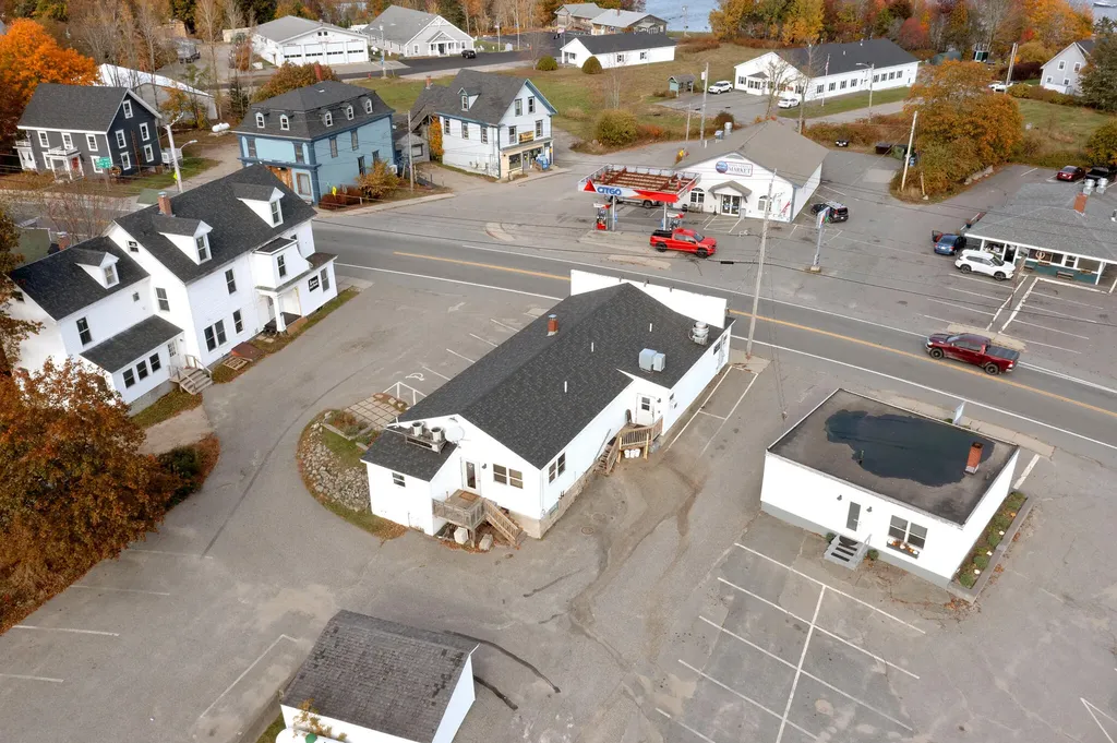 17 Main Street Milbridge ME 04658