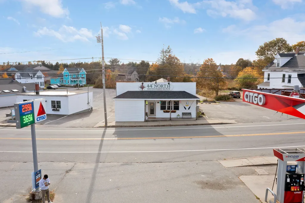 17 Main Street Milbridge ME 04658
