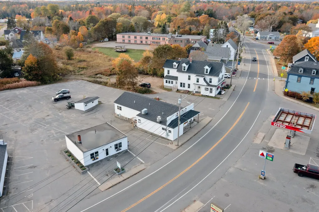 17 Main Street Milbridge ME 04658