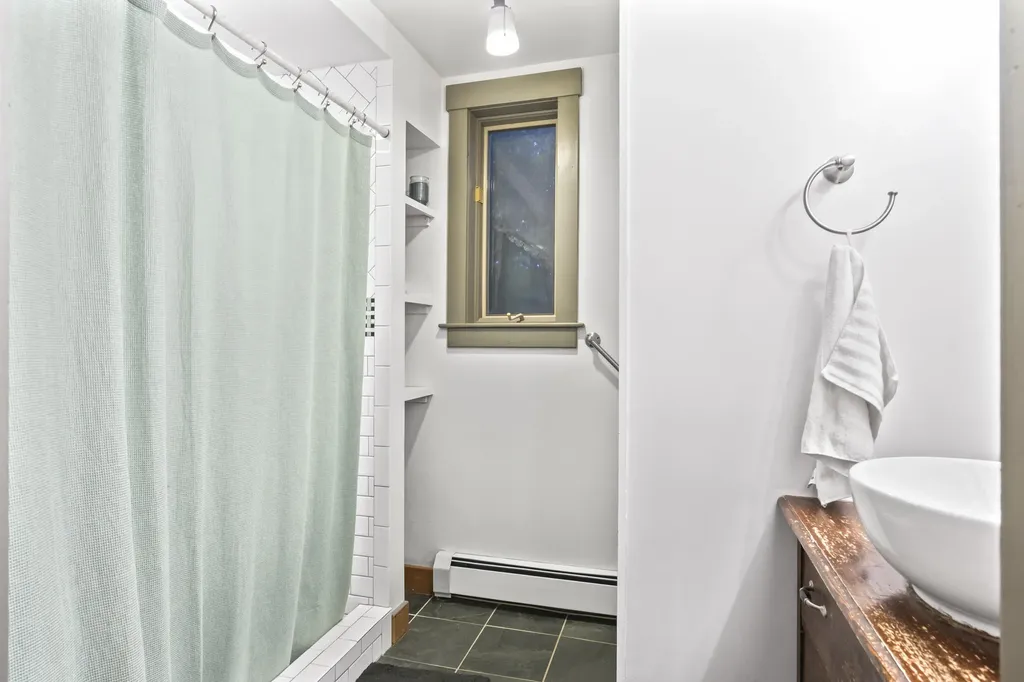 1588 Pond Road Mount Vernon ME 04352