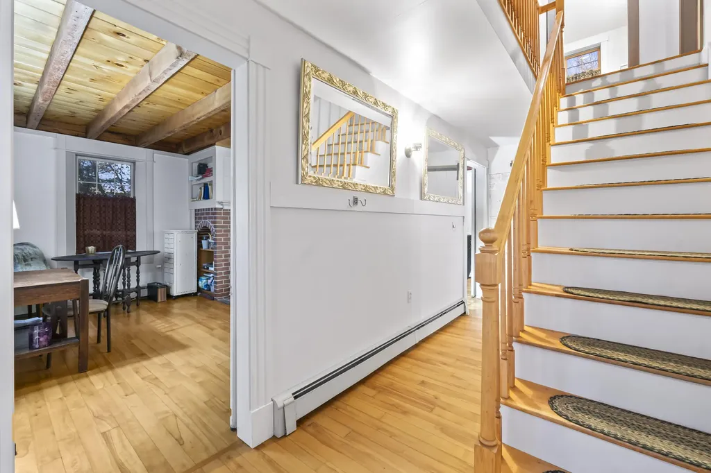 1588 Pond Road Mount Vernon ME 04352