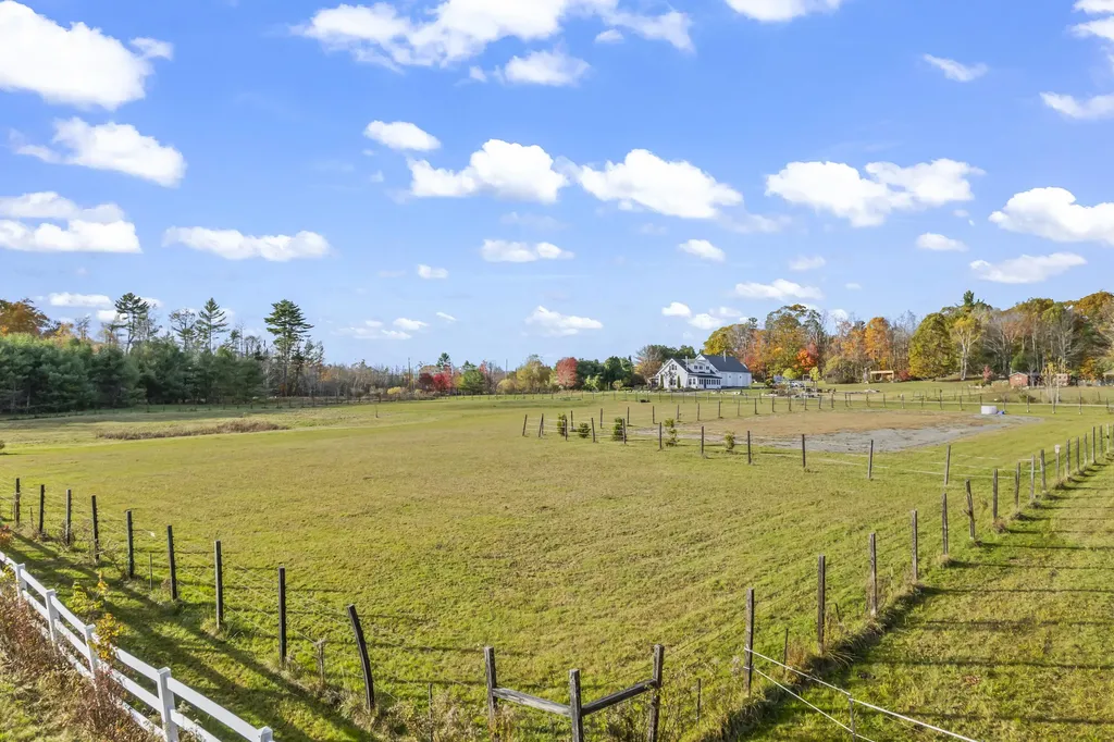 1588 Pond Road Mount Vernon ME 04352