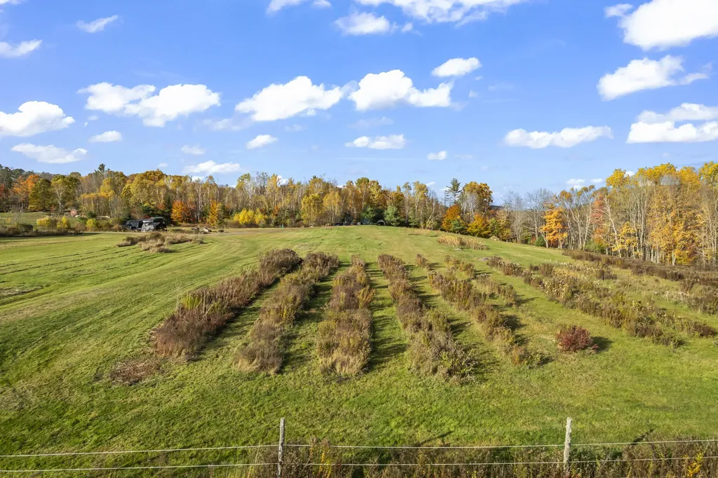 1588 Pond Road Mount Vernon ME 04352