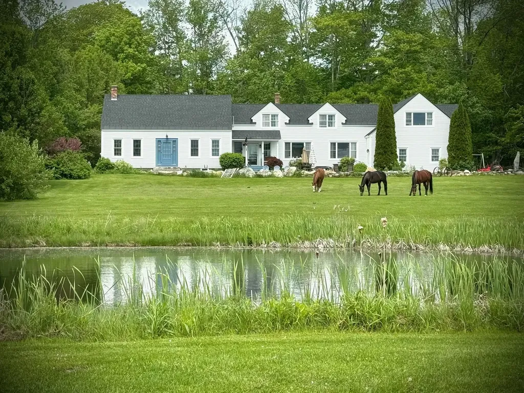 1588 Pond Road Mount Vernon ME 04352