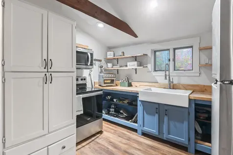 1588 Pond Road Mount Vernon ME 04352