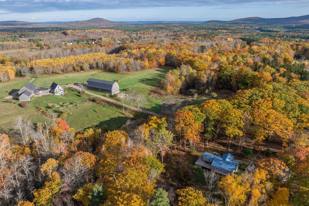 7 Morton Road Lincolnville ME 04849