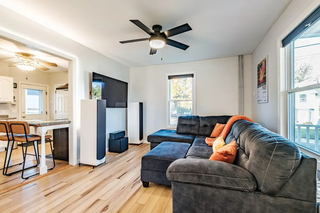 115 Seventh Street Auburn ME 04210