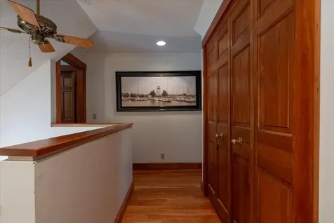 10 Harbor Drive Lincolnville ME 04849