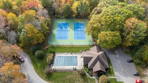 10 Harbor Drive Lincolnville ME 04849