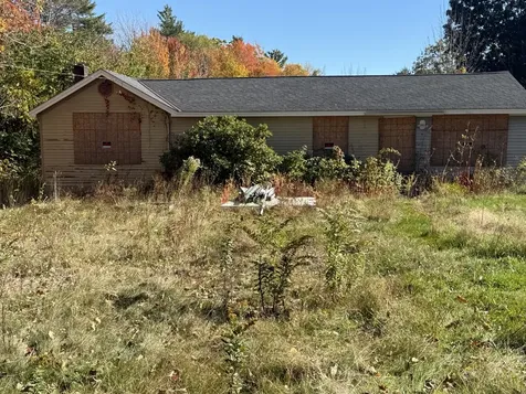 54 Beech Hill Road Rockport ME 04856