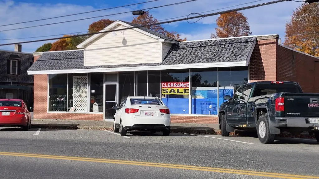 59 Main Street East Millinocket ME 04430