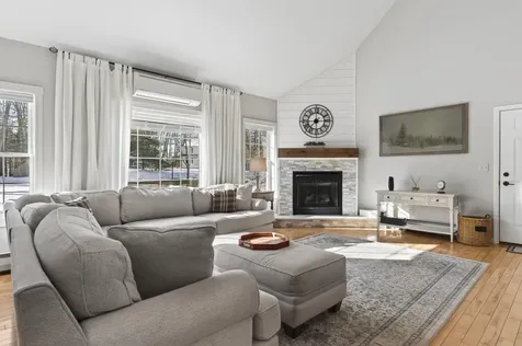 14 Rachel Drive Kennebunk ME 04043