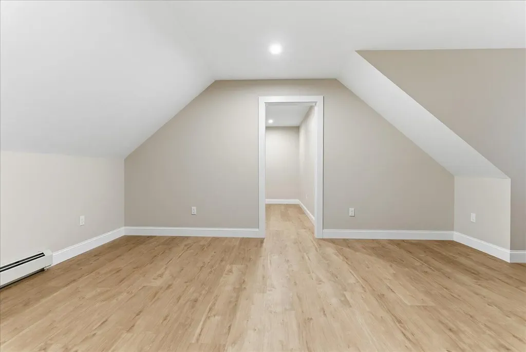 42 Durham Road Freeport ME 04032