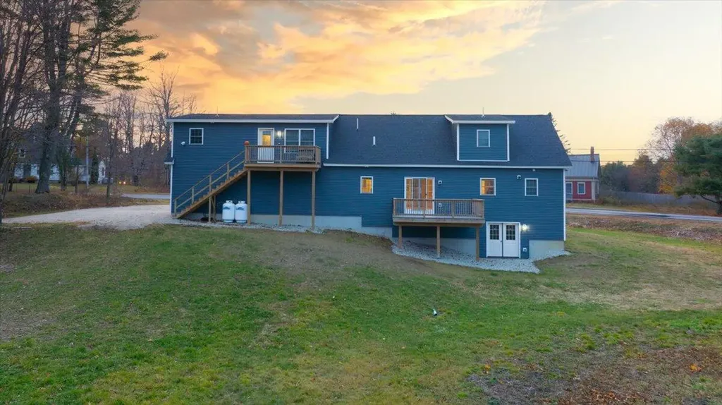 42 Durham Road Freeport ME 04032