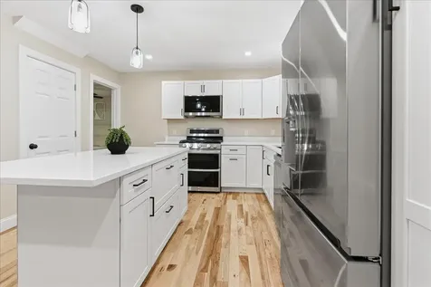 42 Durham Road Freeport ME 04032