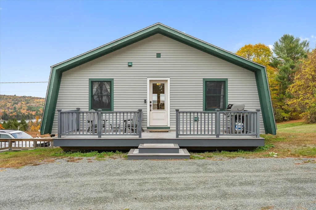 1305 Macomber Mill Road Eastbrook ME 04634