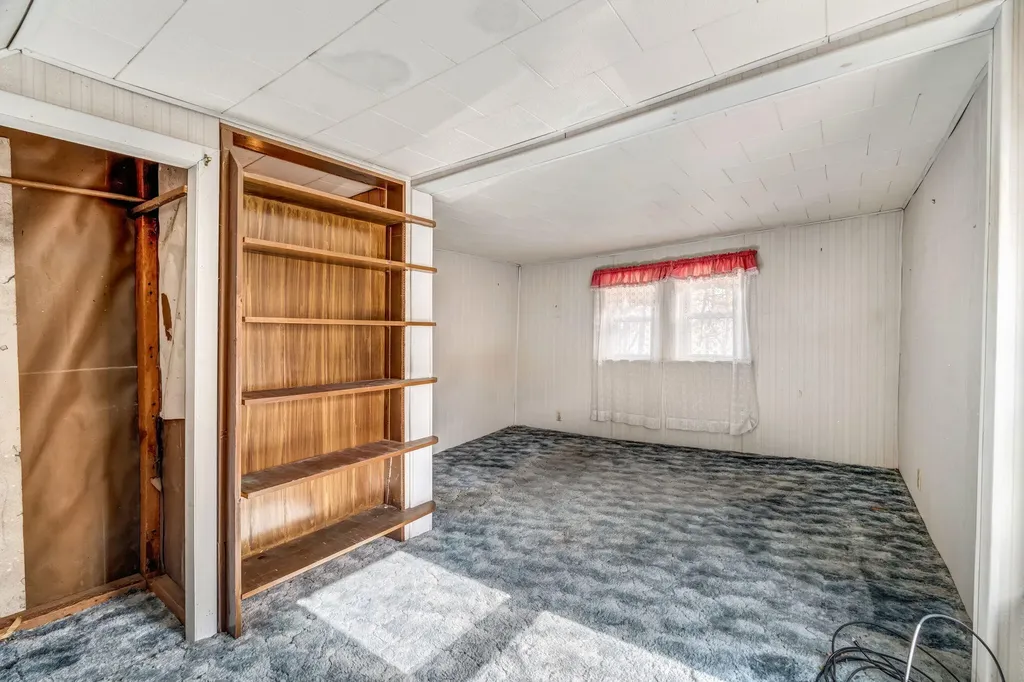 614 Federal Road Livermore ME 04253