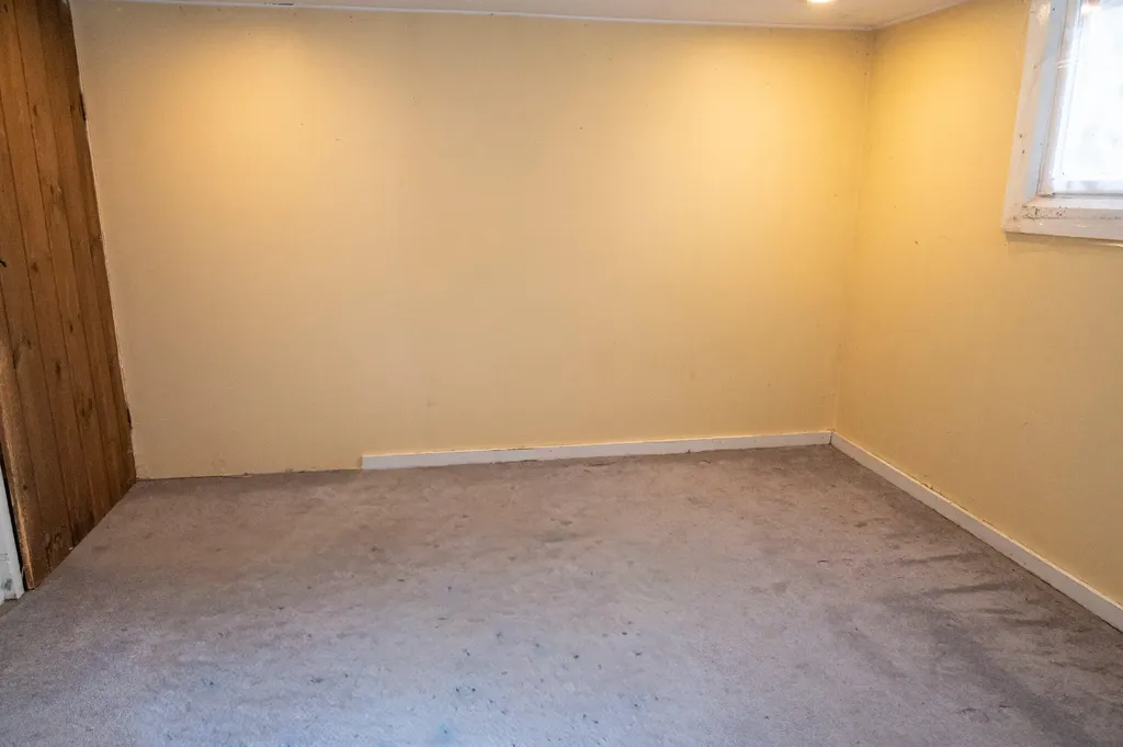 22 Valley Road Bath ME 04530