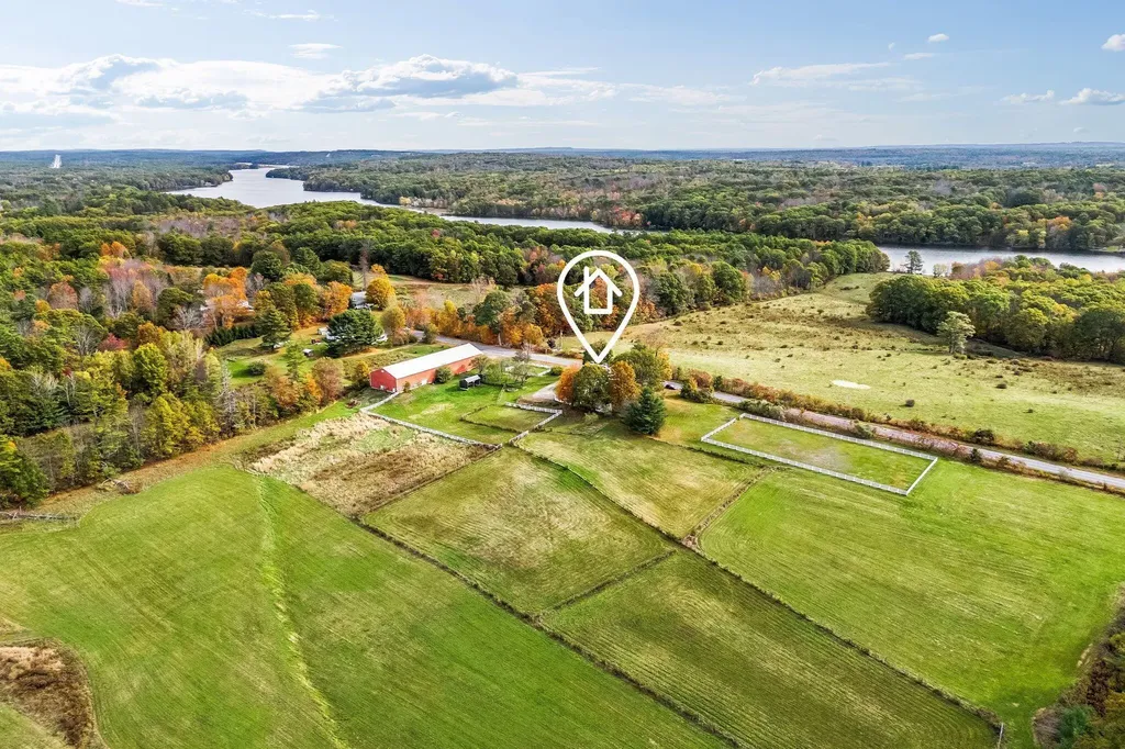 123 Upper Pond Road Litchfield ME 04350