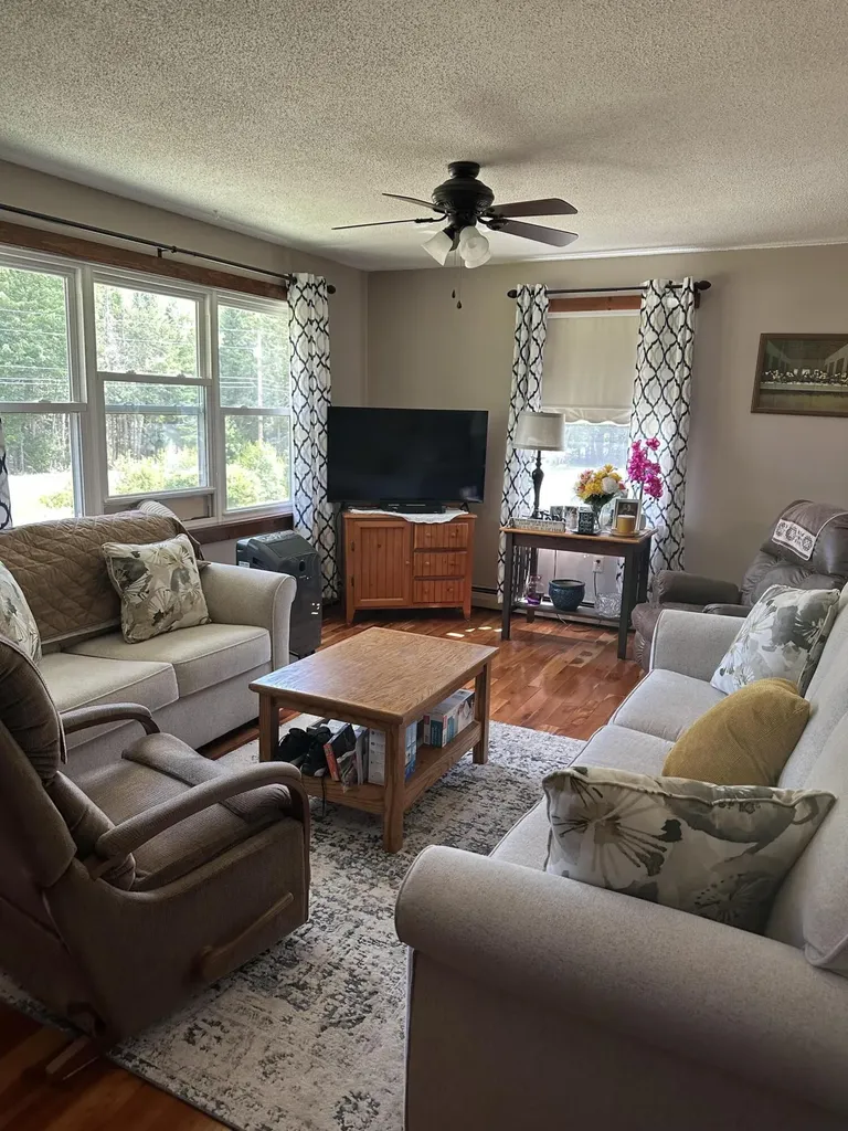 561 Main Street Reed Plt ME 04497