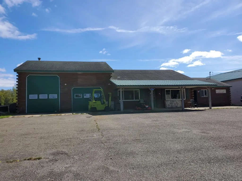 1746 Bangor Road Linneus ME 04730