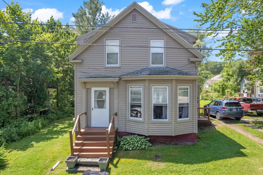 47 Fall Brook Street Portland ME 04103