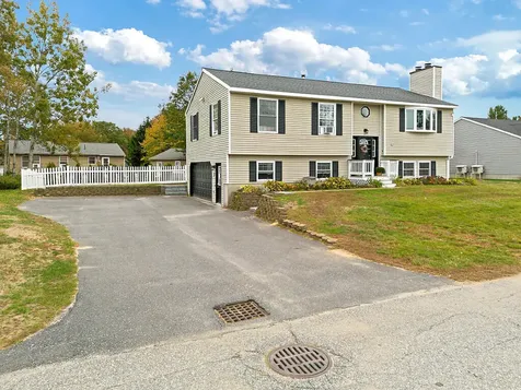 8 Kyle Street Brunswick ME 04011