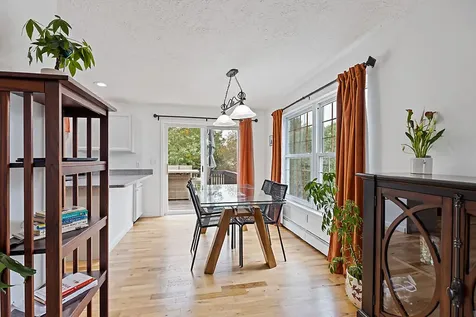 8 Kyle Street Brunswick ME 04011