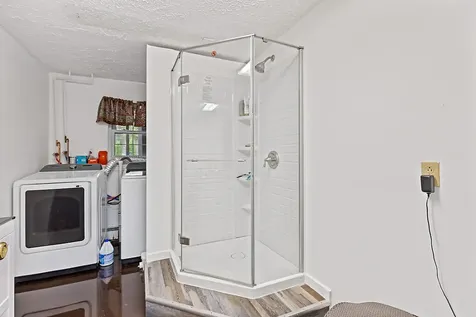 8 Kyle Street Brunswick ME 04011