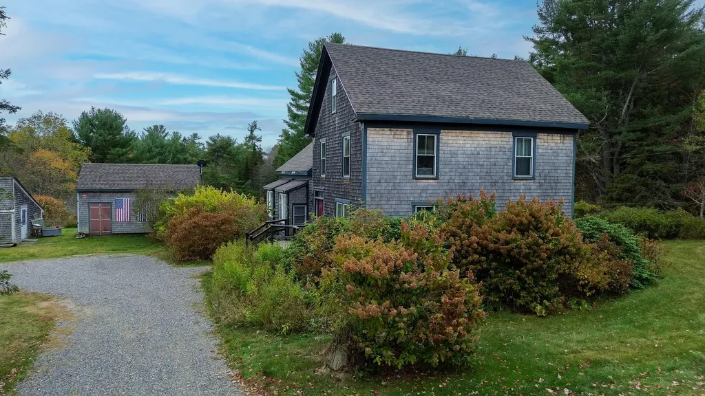 425 Saco Road Columbia ME 04623