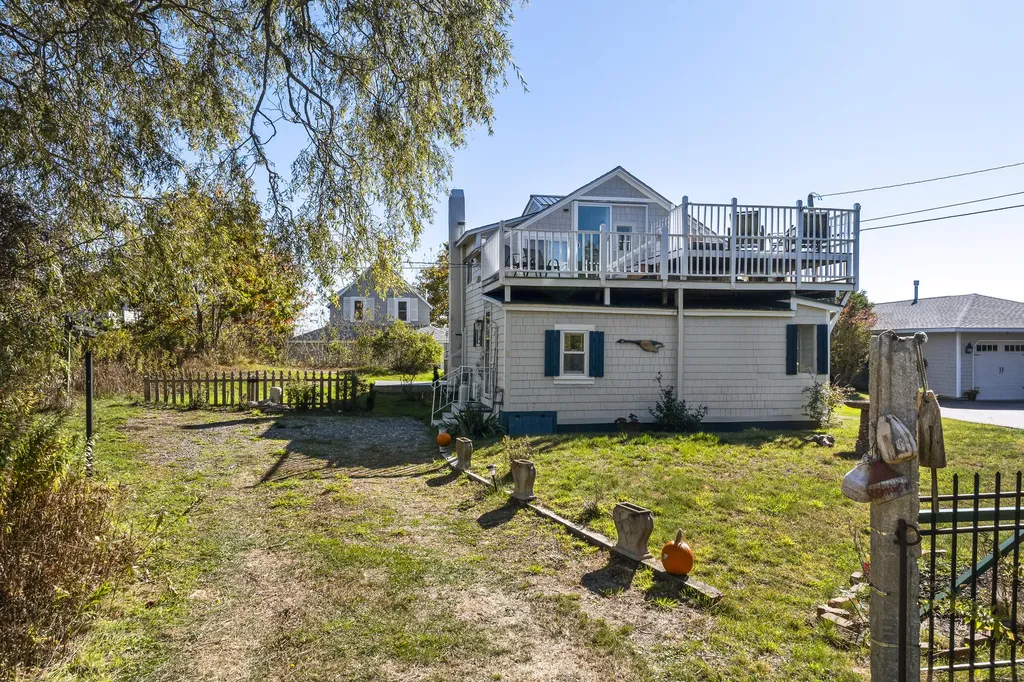 8 & 2 Kane Lane Harpswell ME 04079