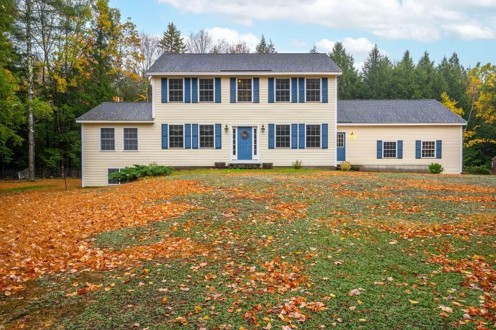 30 Faith Drive Gorham ME 04038