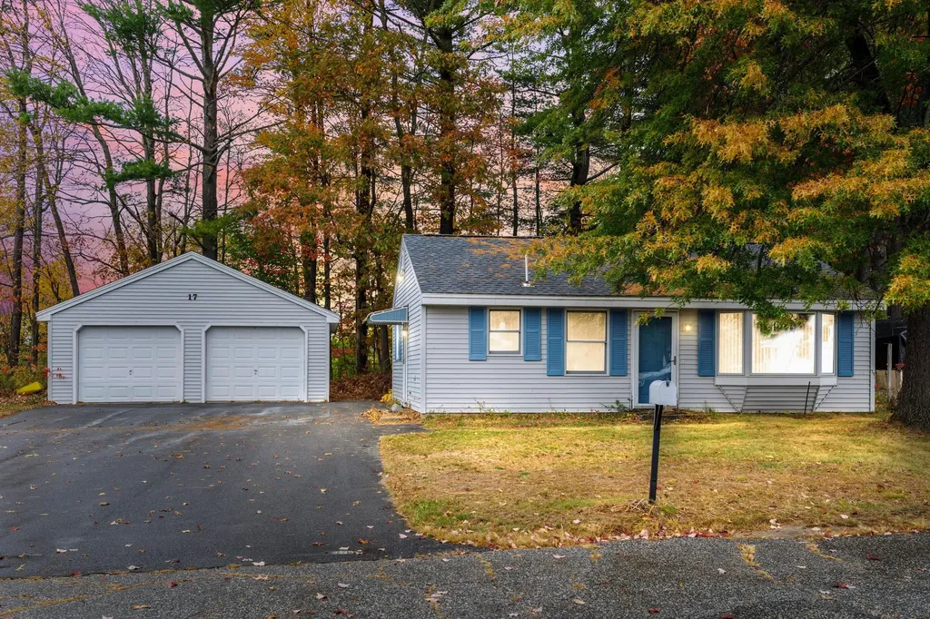 17 Sunrise Circle Augusta ME 04330