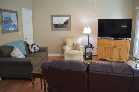 20 Sadler Drive Brunswick ME 04011
