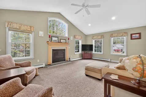 5 Hidden Valley Drive Lewiston ME 04240