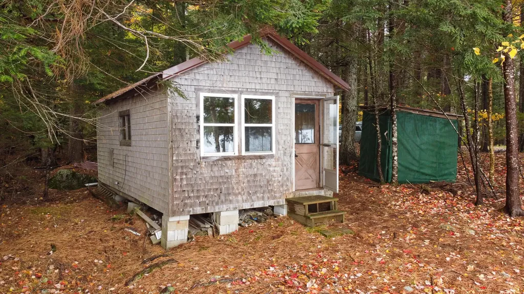 Map Pe002 Lot 17 Pukakon Twp ME 04487