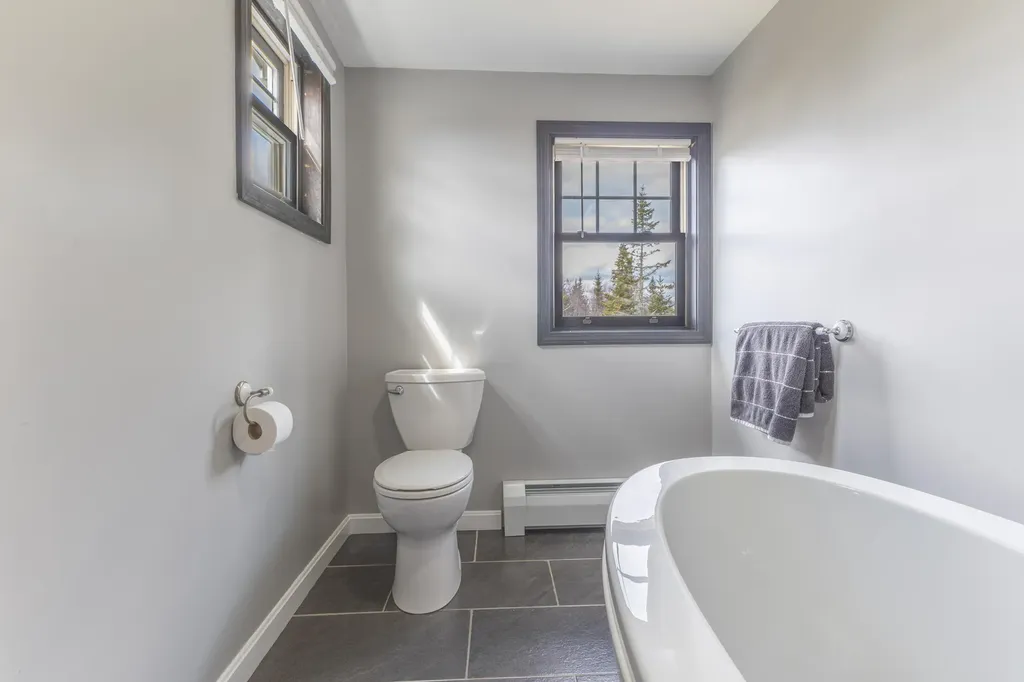 52 Kent Road Addison ME 04606