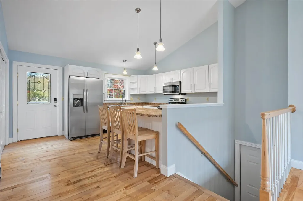 21 Yankee Avenue Bangor ME 04401